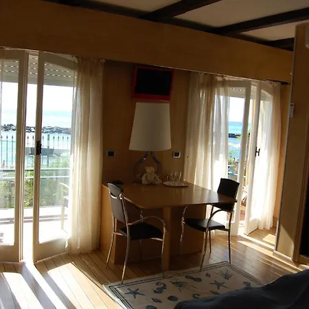 Rita 3* سانريمو