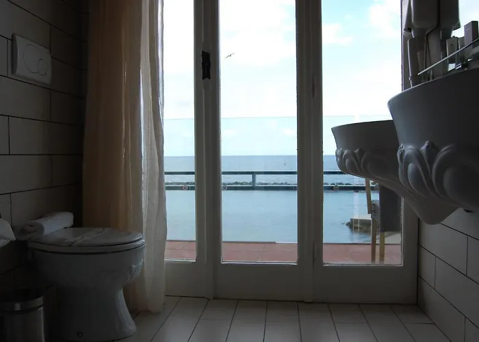 Rita Nocleg ze śniadaniem 3*